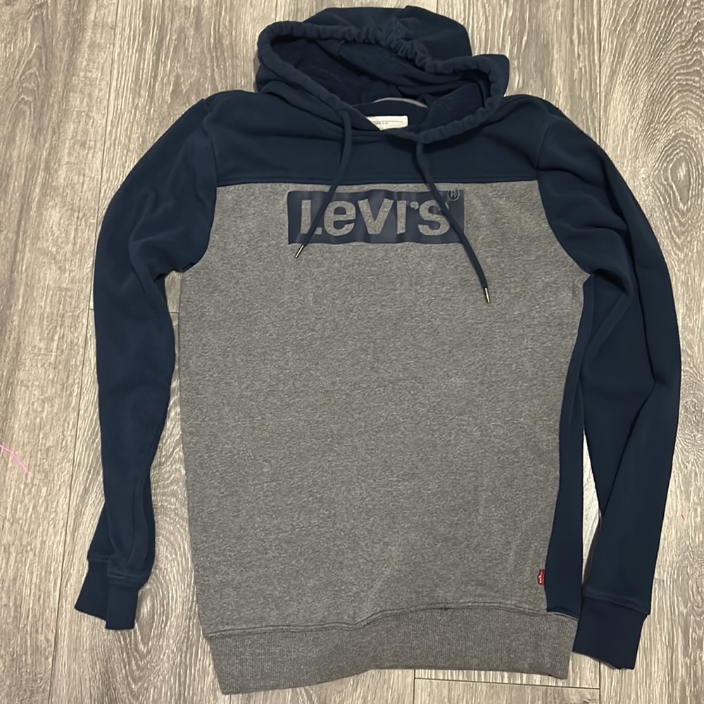 Levi’s men’s hoodie